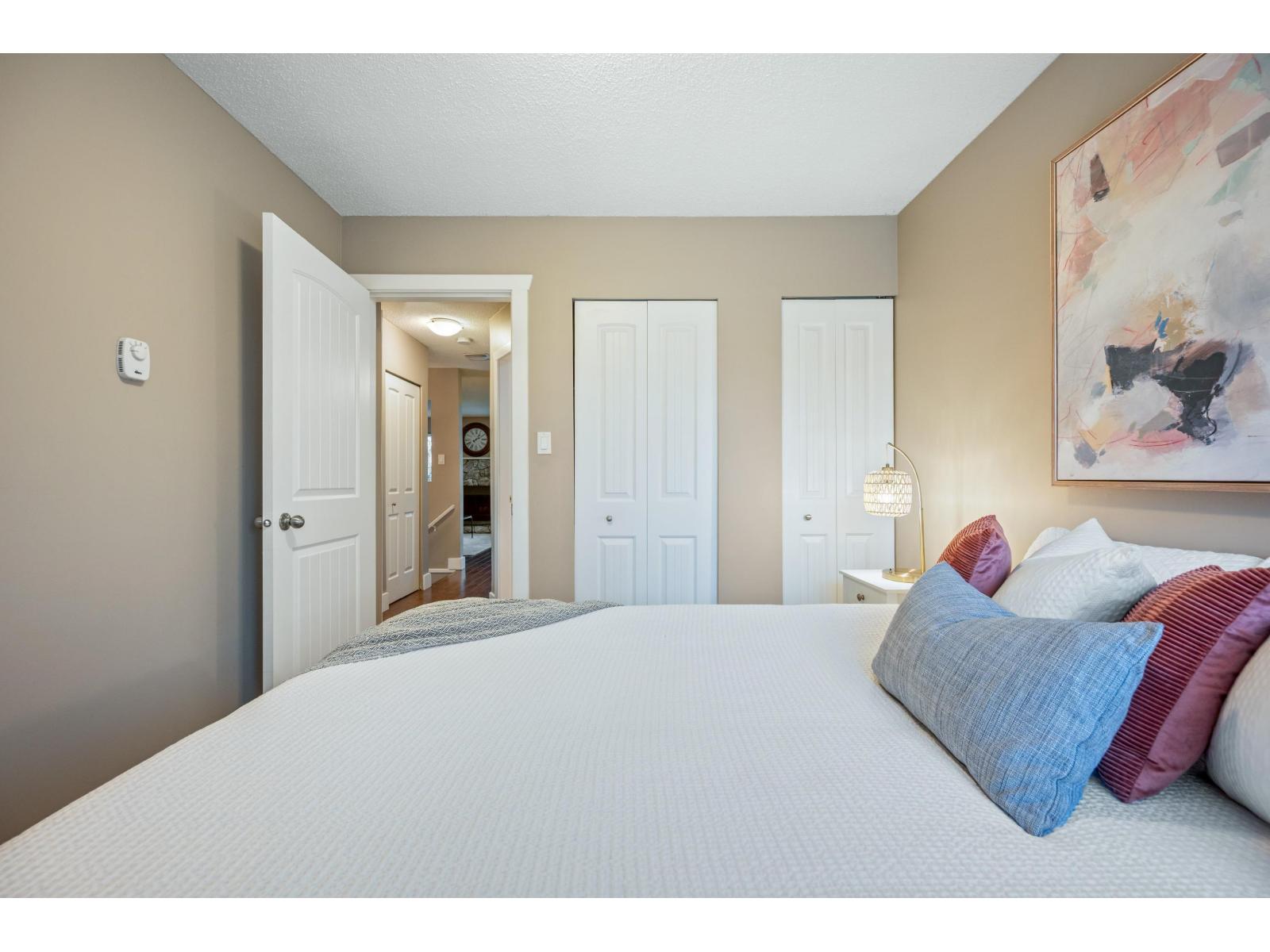 250 DAVIS CRESCENT, Langley