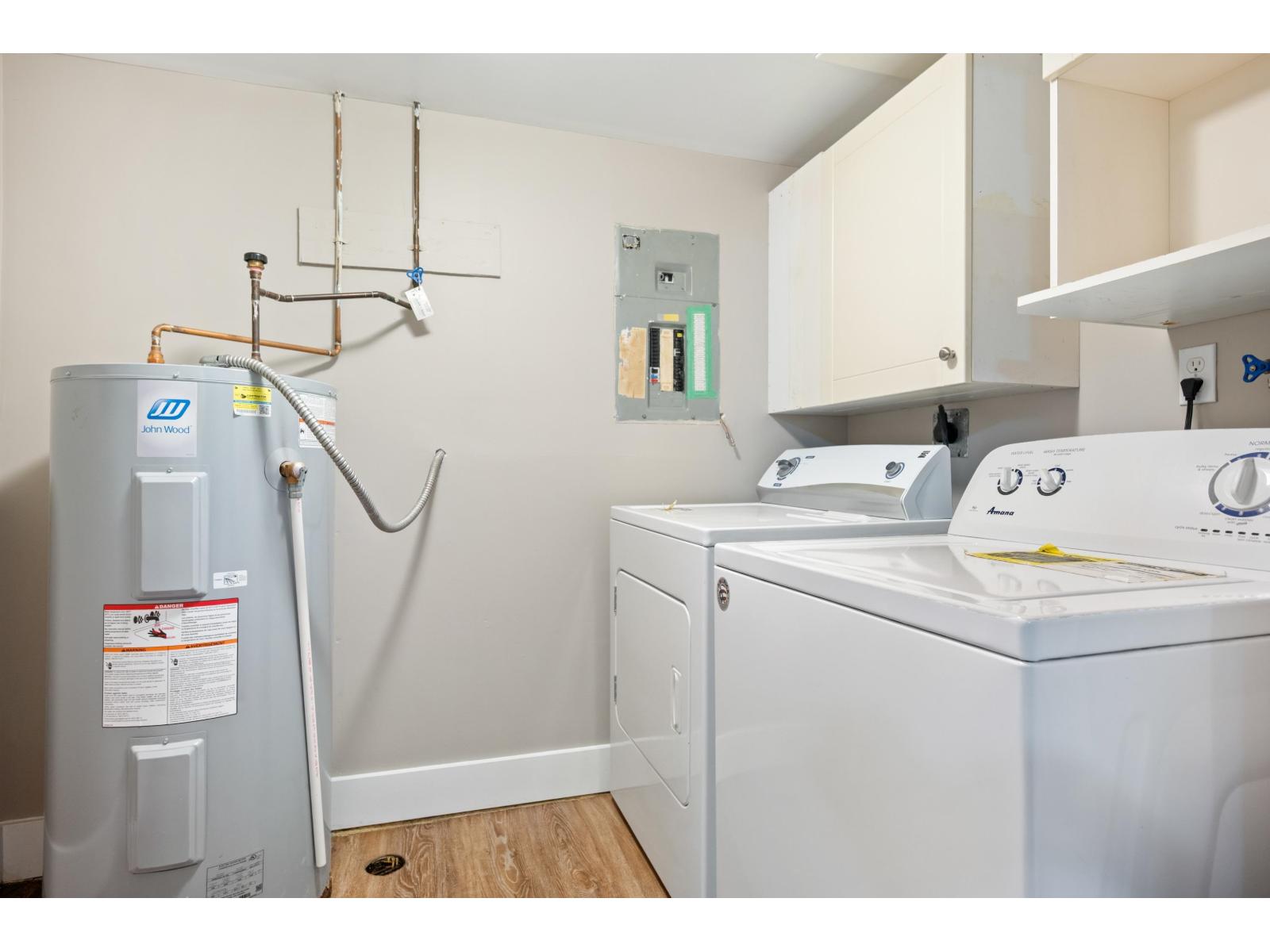 250 DAVIS CRESCENT, Langley