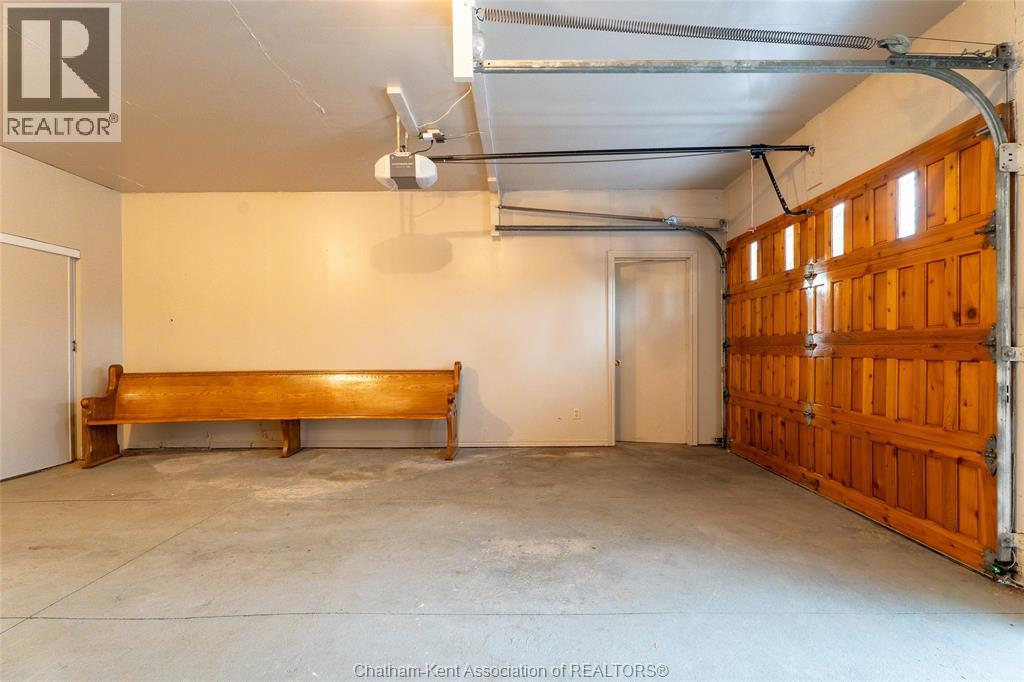 15 DETROIT DRIVE - 31