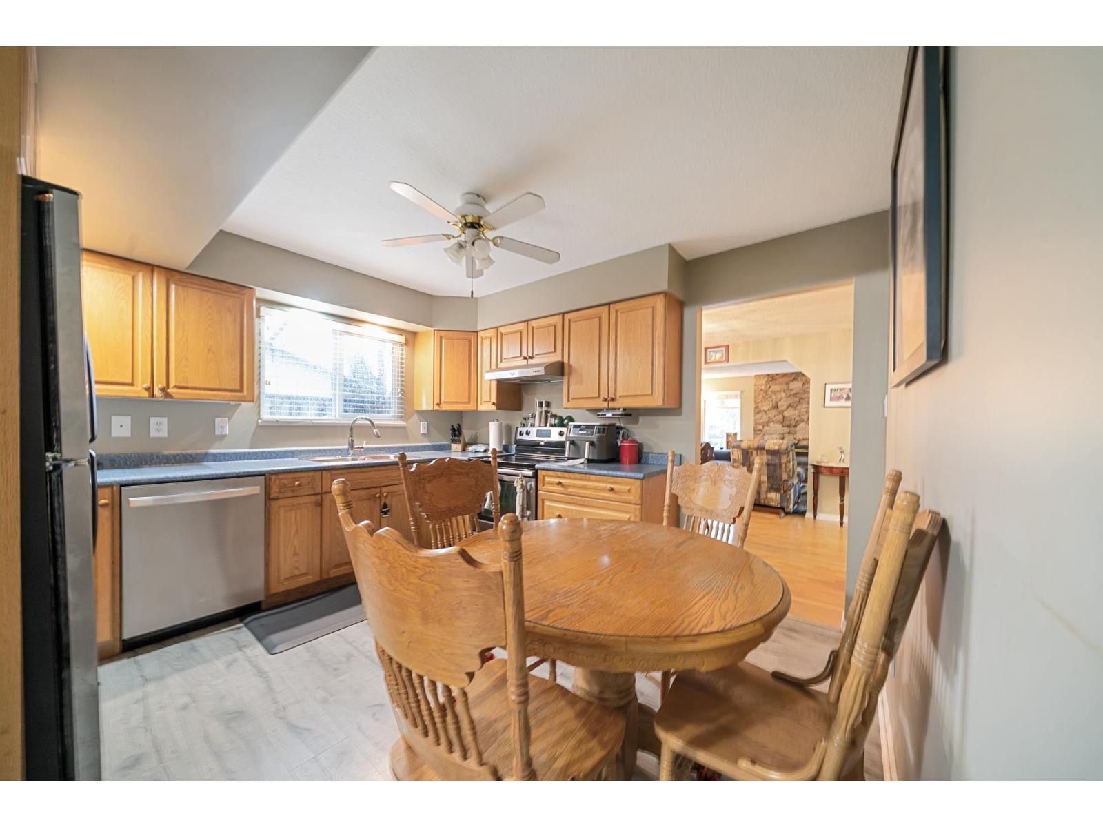 6632 BAKER Road, Delta