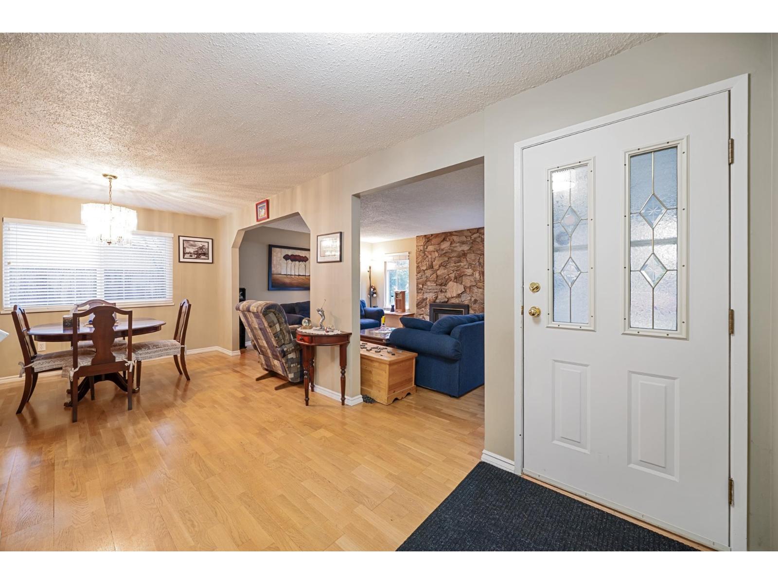 6632 BAKER Road, Delta