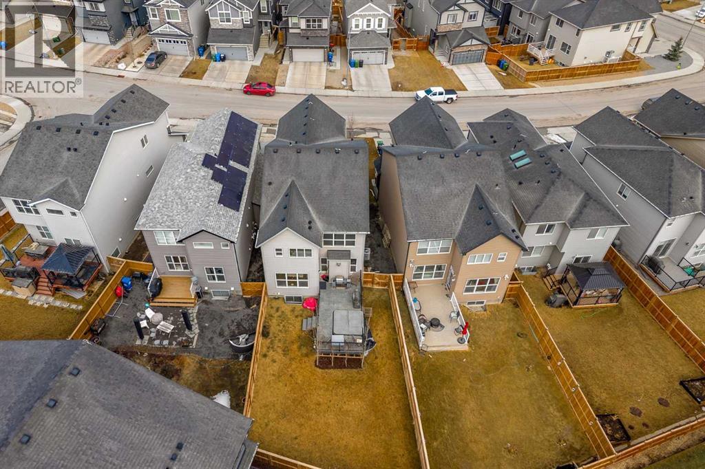 Single Family House for Sale in  Nolanhurst Heights NW Nolan Hill Calgary 