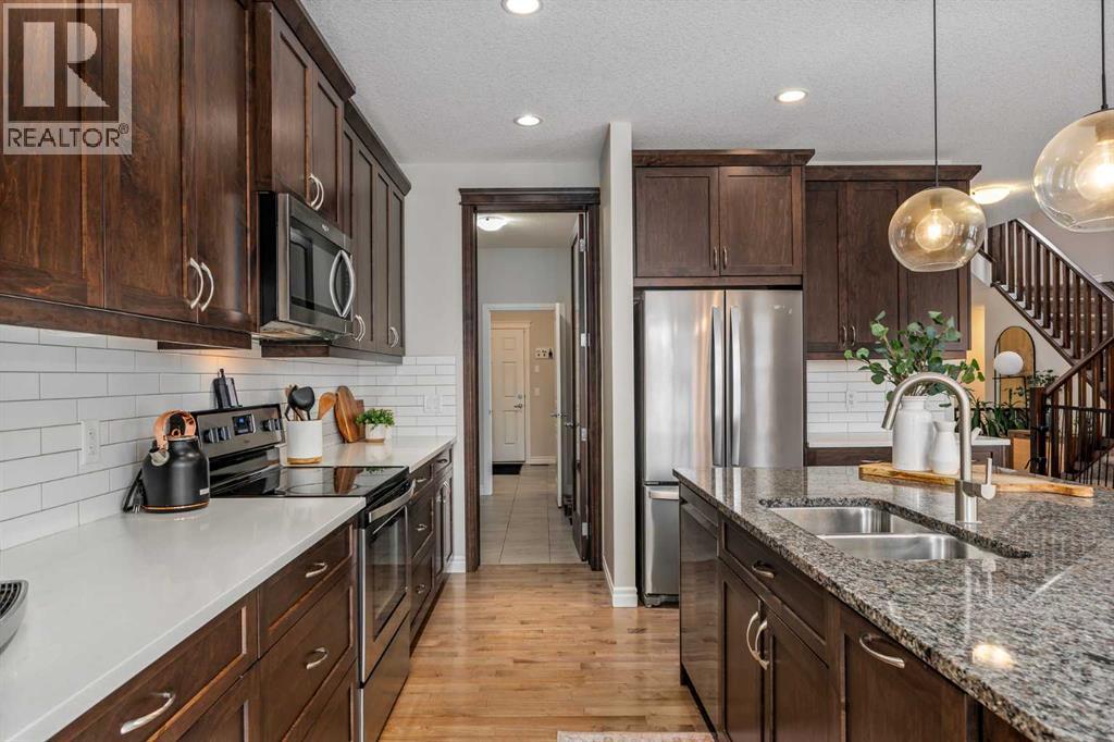 Single Family House for Sale in  Nolanhurst Heights NW Nolan Hill Calgary 