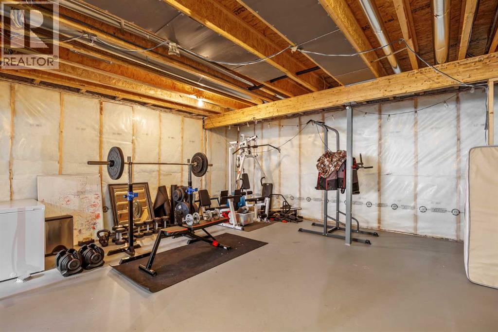 Single Family House for Sale in  Nolanhurst Heights NW Nolan Hill Calgary 