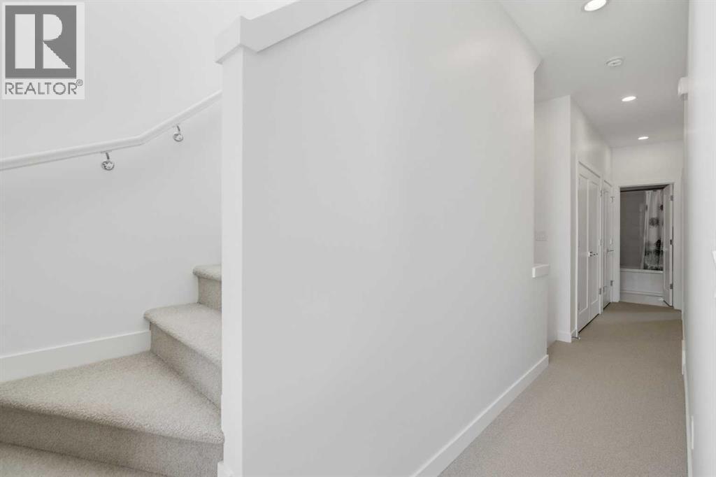 Single Family House for Sale in  Parkdale Boulevard NW Parkdale Calgary 