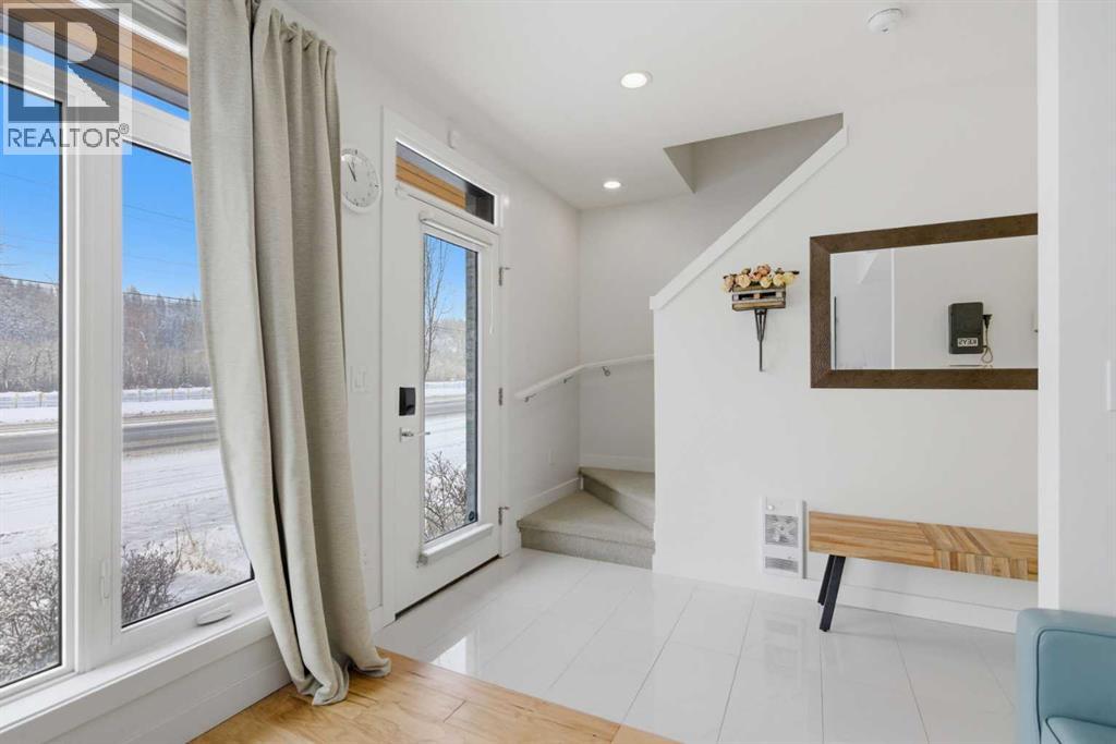 Single Family House for Sale in  Parkdale Boulevard NW Parkdale Calgary 