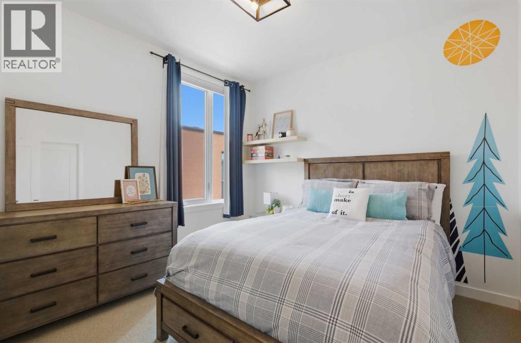 Single Family House for Sale in  Parkdale Boulevard NW Parkdale Calgary 