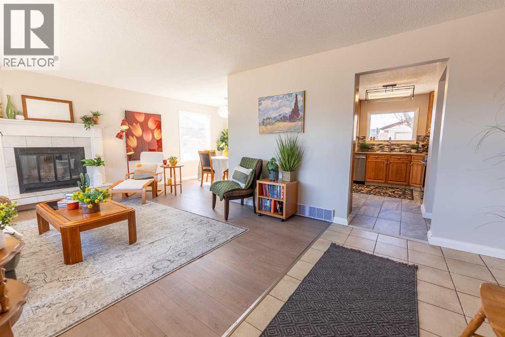 4 Barrett Drive, Red Deer