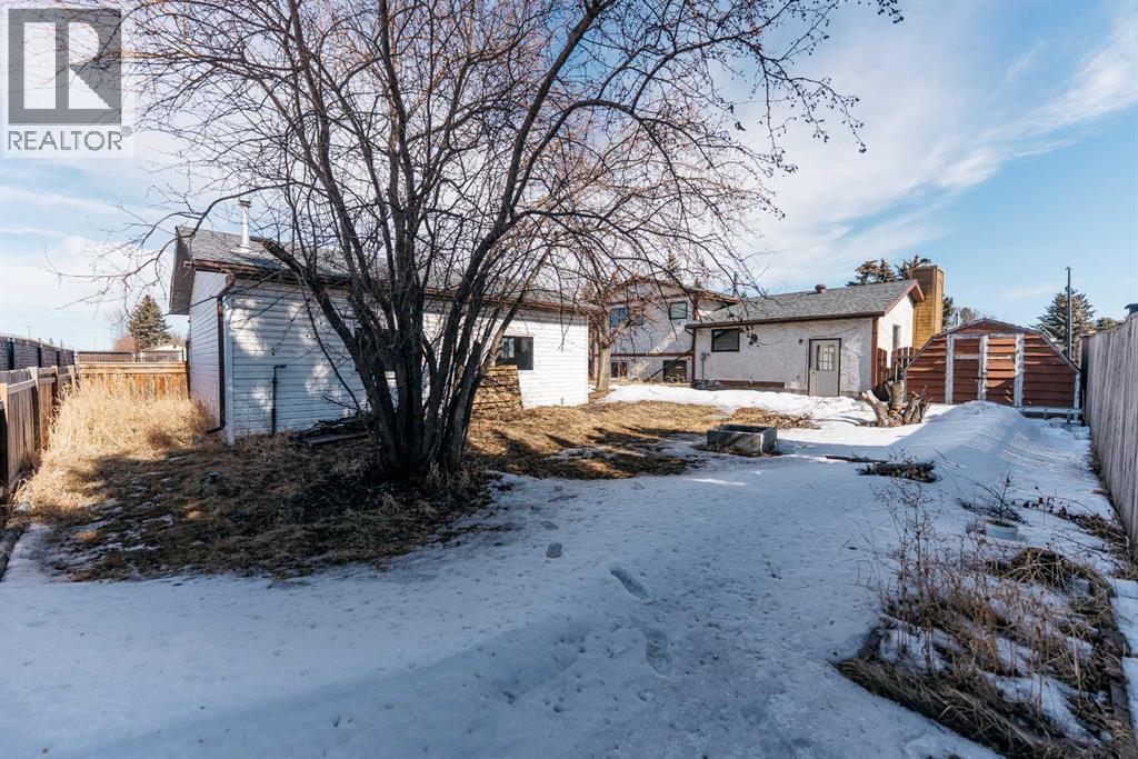 4 Barrett Drive, Red Deer