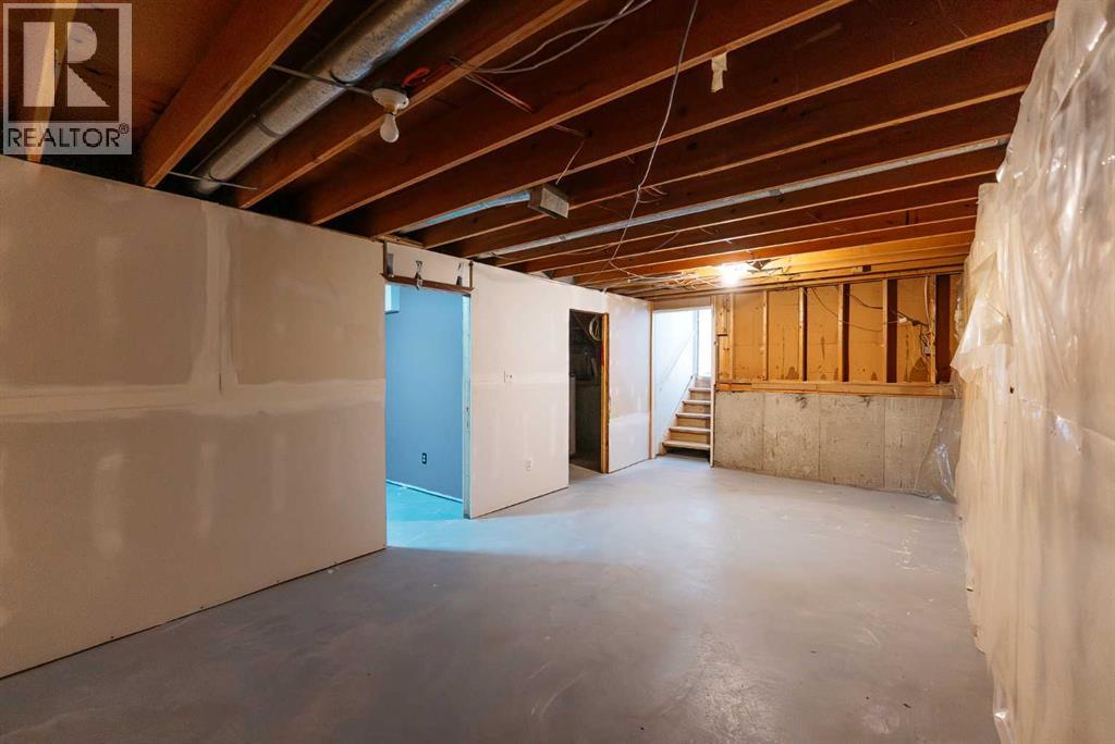 4 Barrett Drive, Red Deer