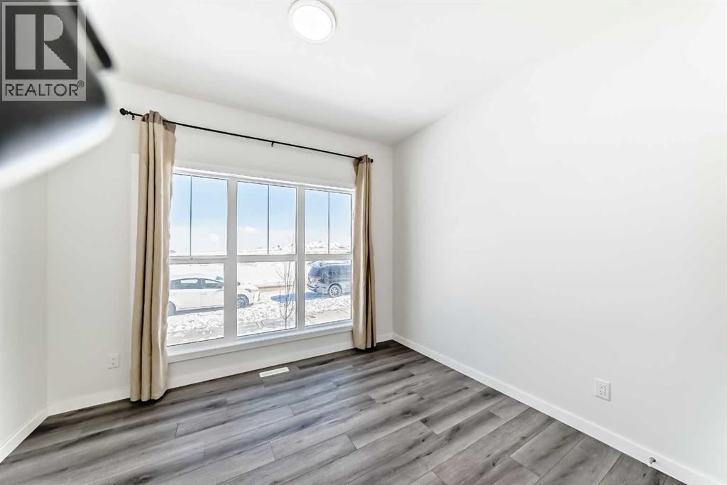 Single Family House for Sale in  Lucas Boulevard NW Livingston Calgary 