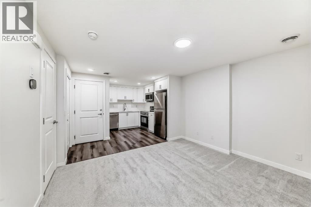 Single Family House for Sale in  Lucas Boulevard NW Livingston Calgary 