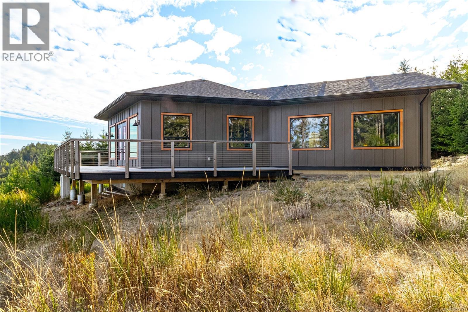 1490 FINLAYSON VIEW PL - 41