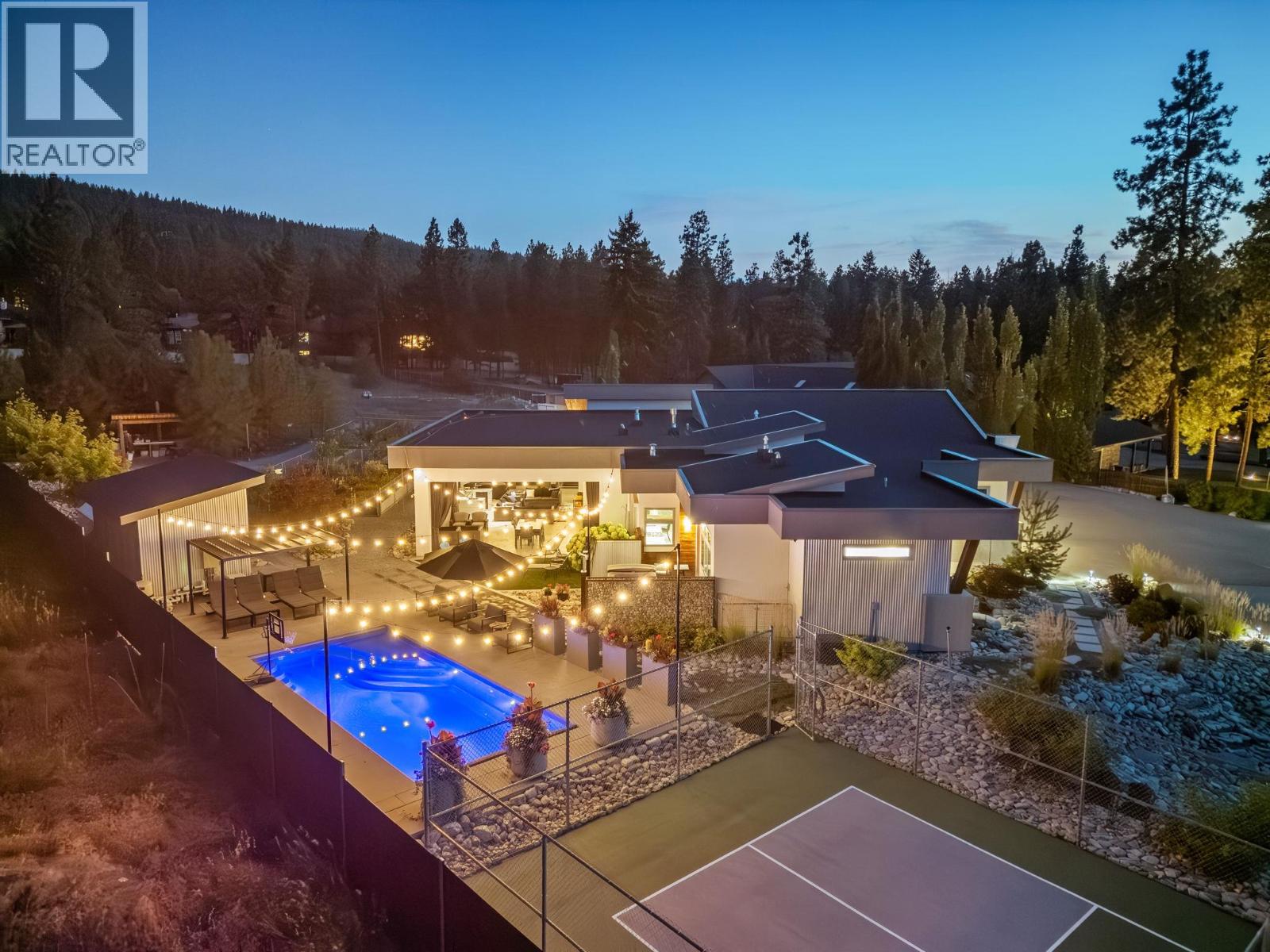 4535 McCulloch Road - 1