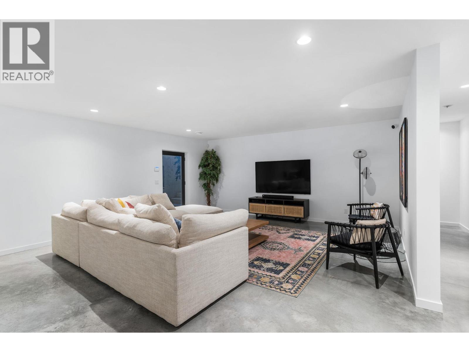 4535 McCulloch Road, Kelowna