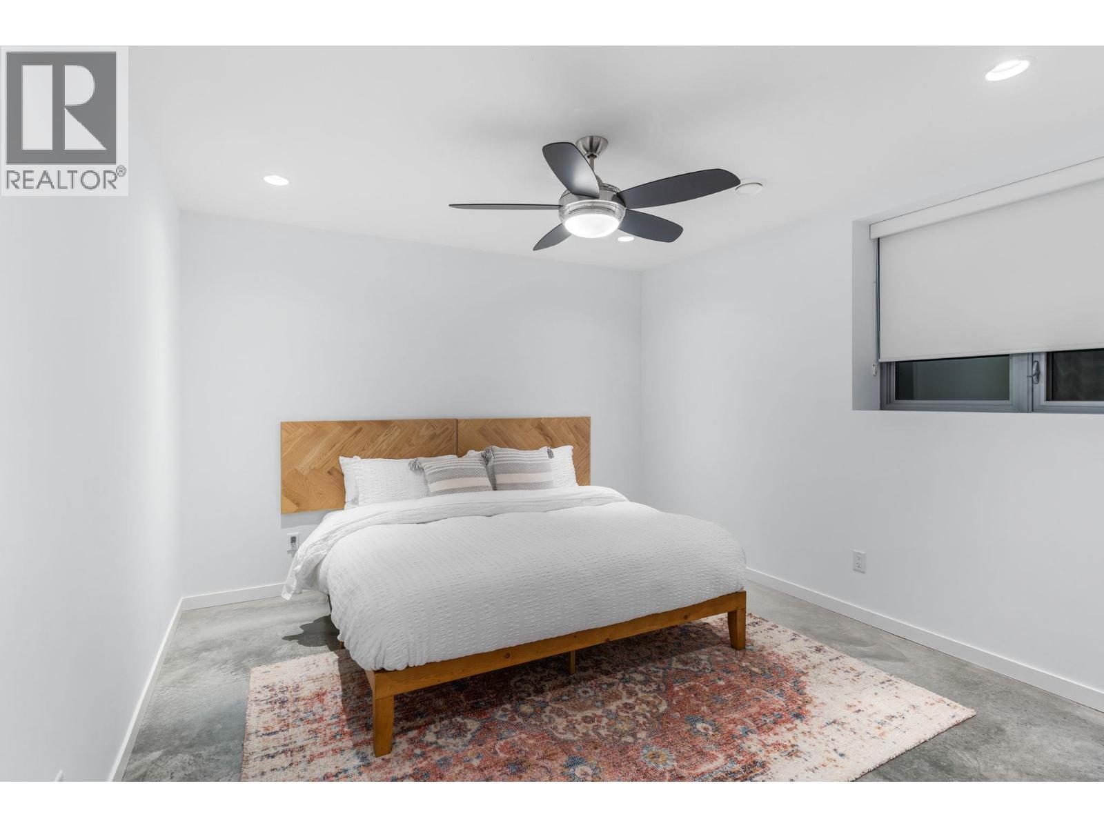 4535 McCulloch Road - 30