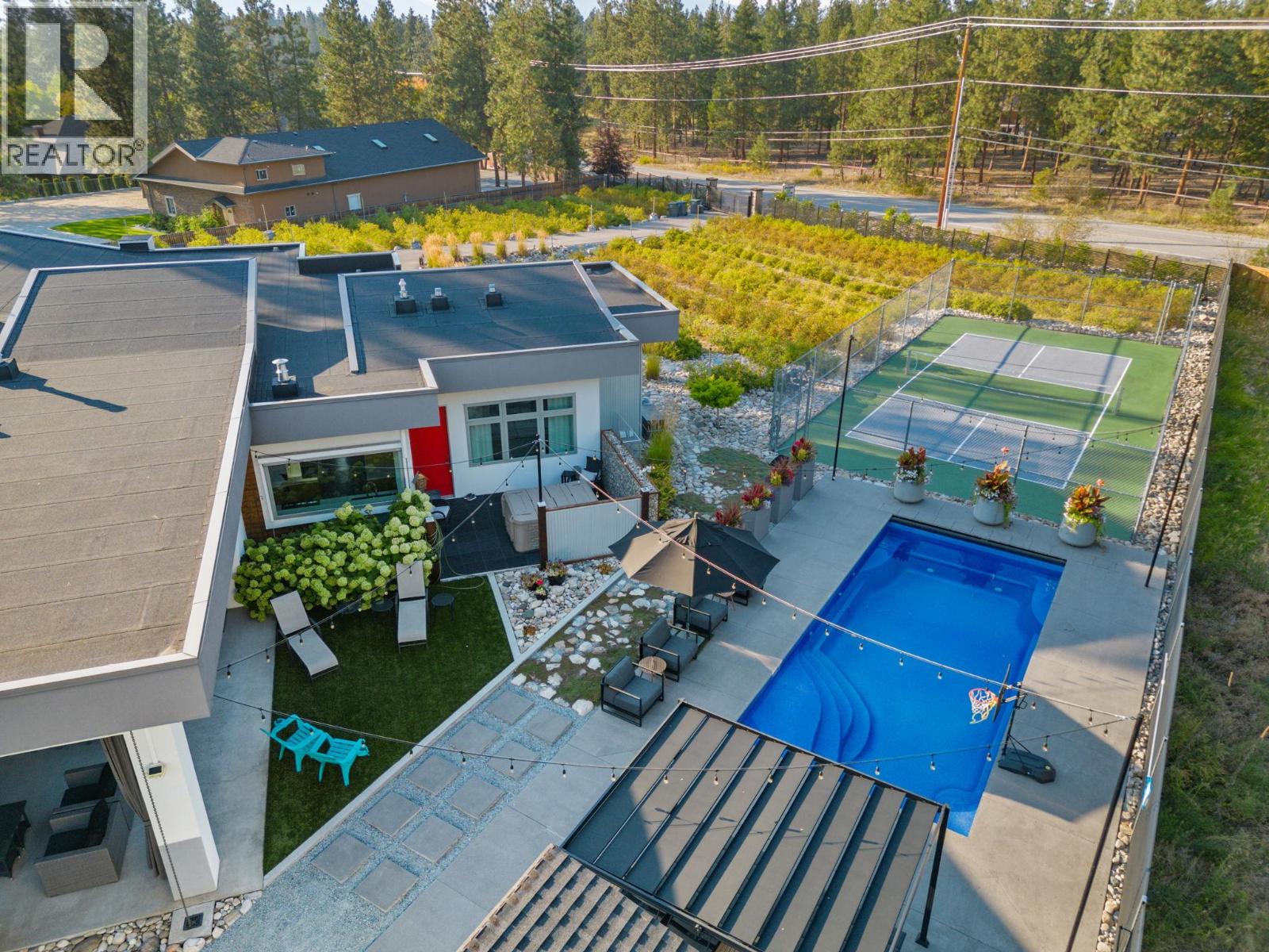 4535 McCulloch Road - 89