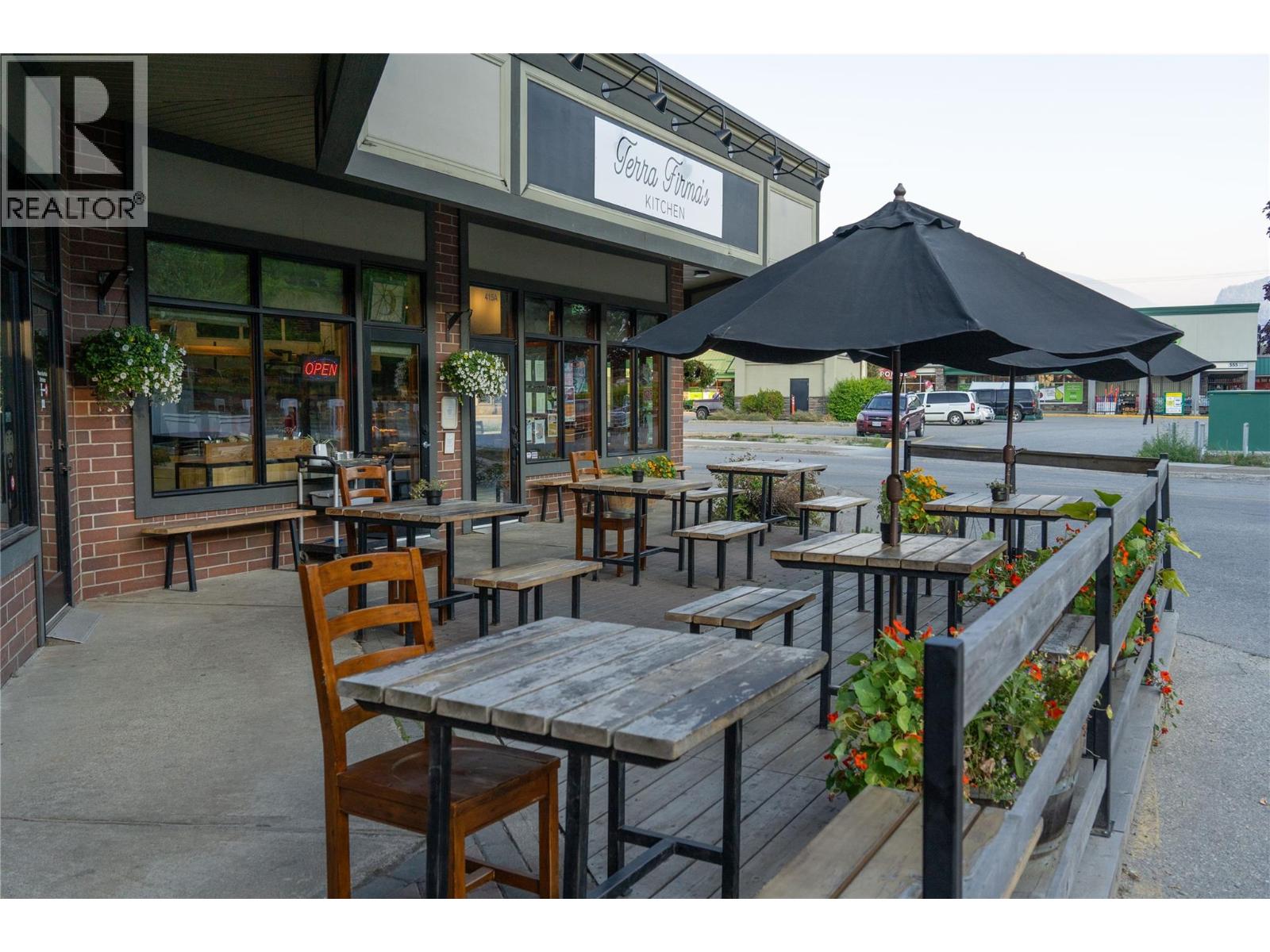 415 Victoria Road Unit# A, Revelstoke