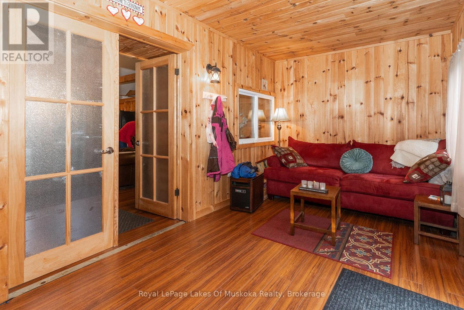 2709 MUSKOKA DISTRICT 118 ROAD W - 36