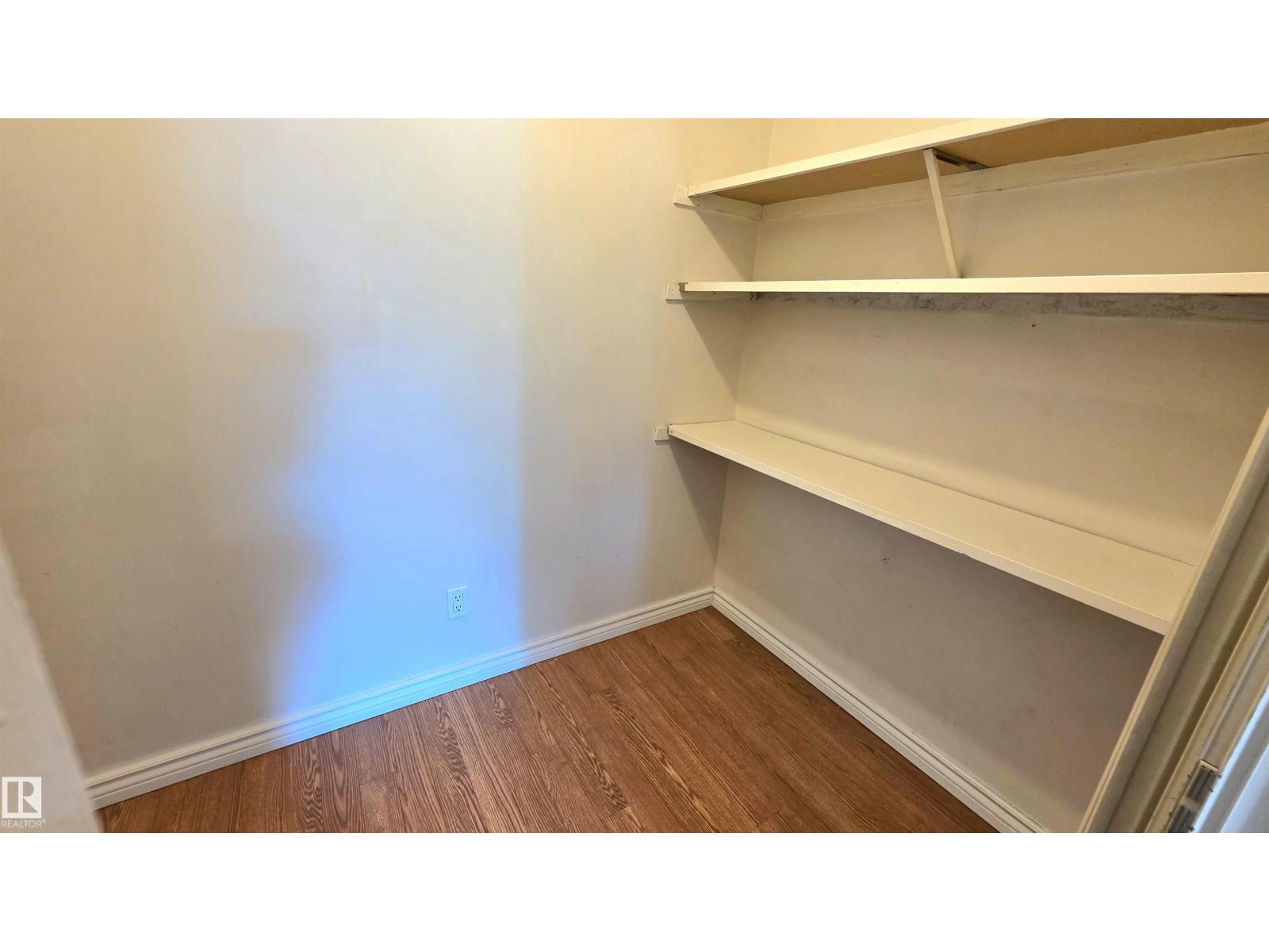 #202 10826 113 ST NW NW - 14