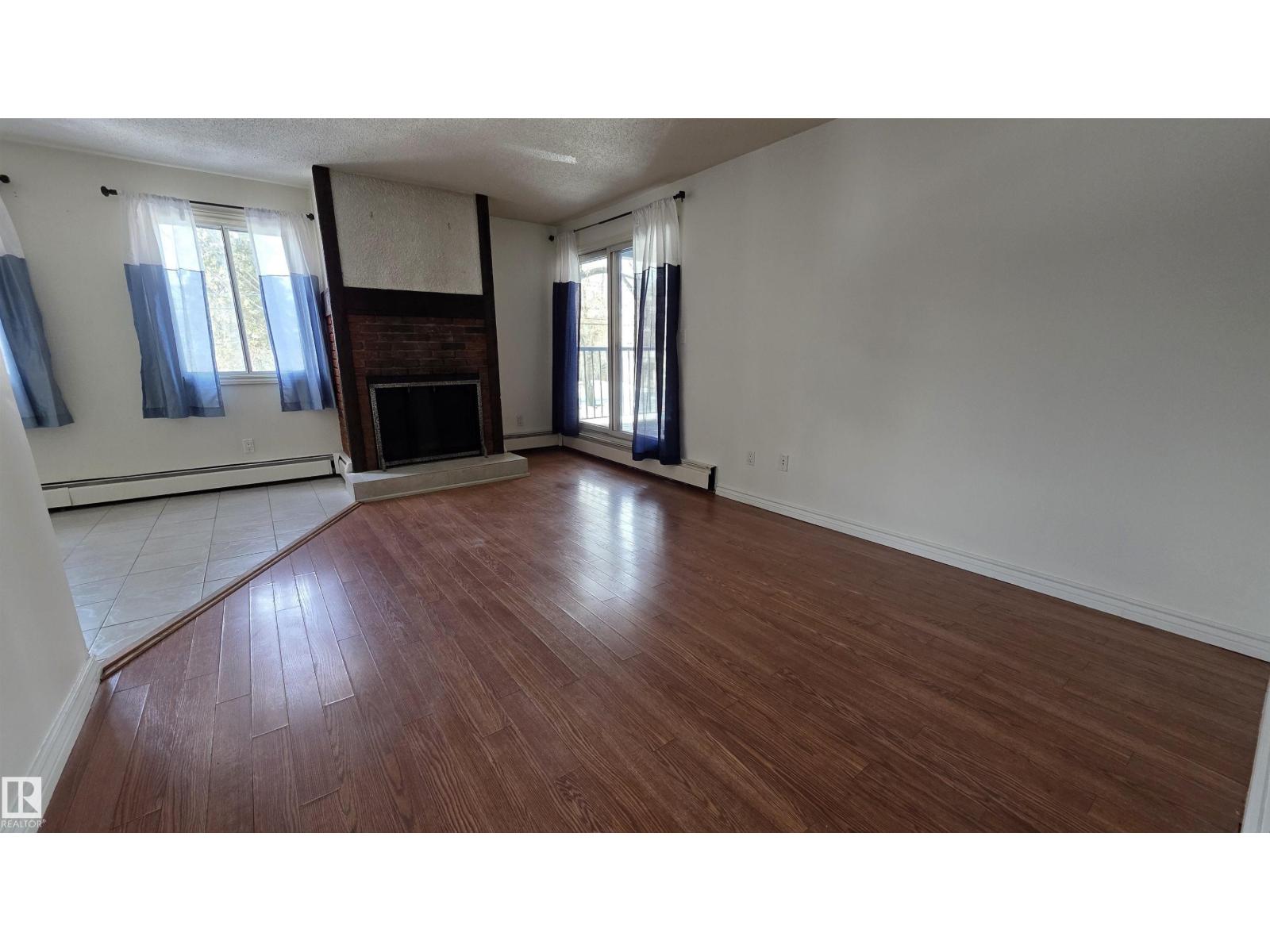 #202 10826 113 ST NW NW - 5