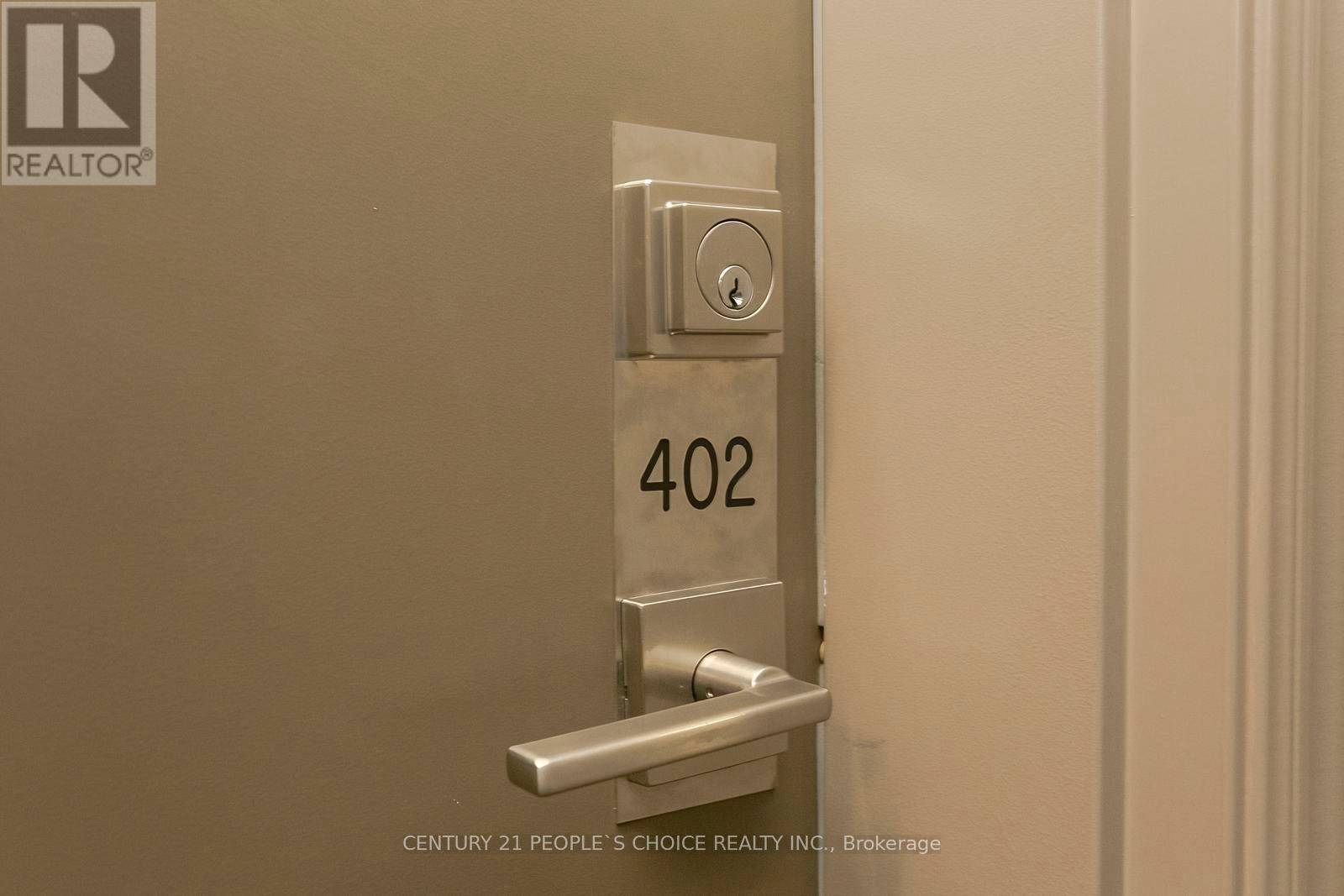 #402 60 BAYCLIFFE CRESCENT - 10