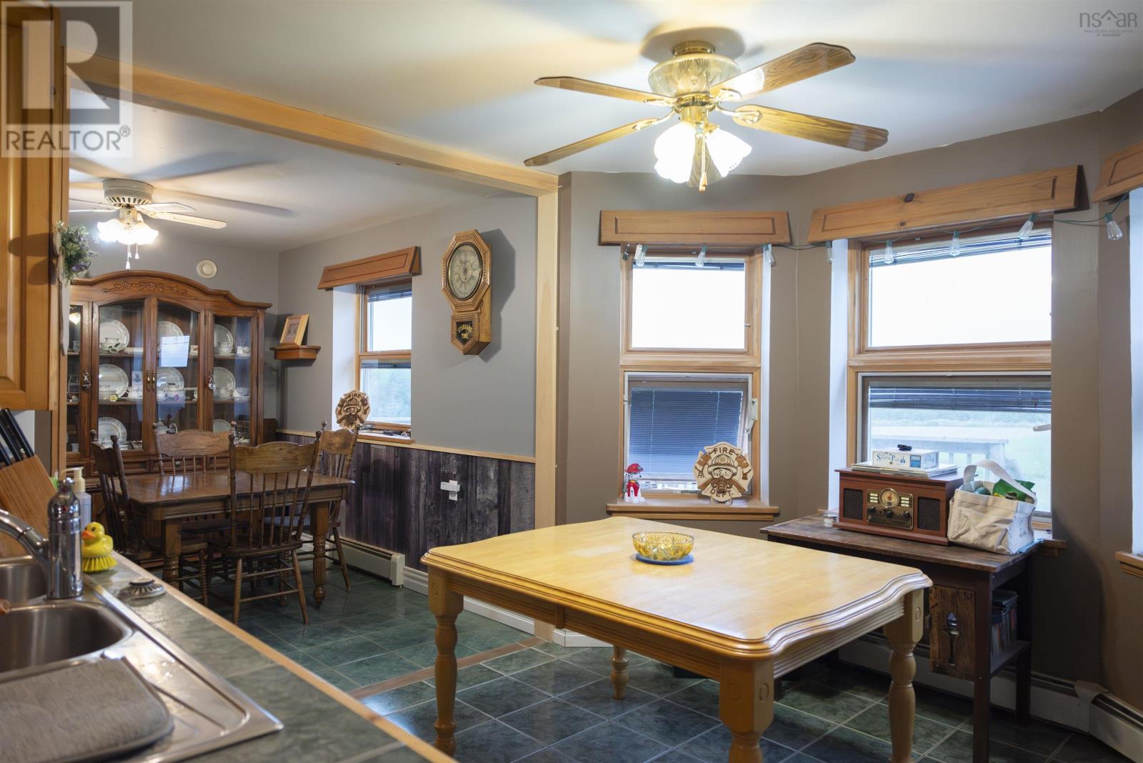 Property 29 of 49 of 345 Toney Bay Road