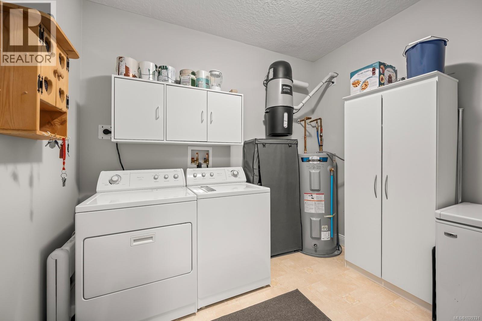 #134 3666 ROYAL VISTA WAY - 20