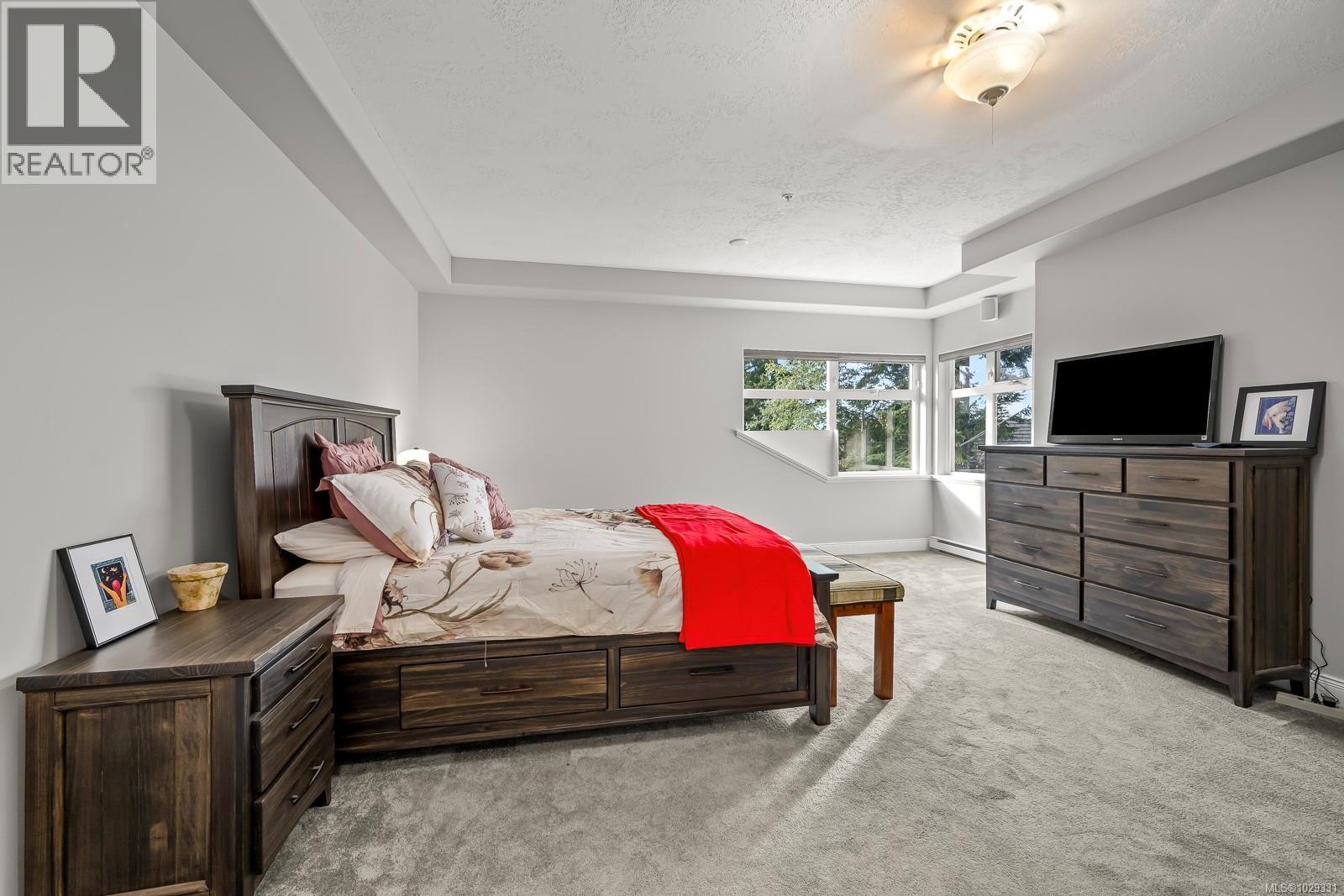 #134 3666 ROYAL VISTA WAY - 24