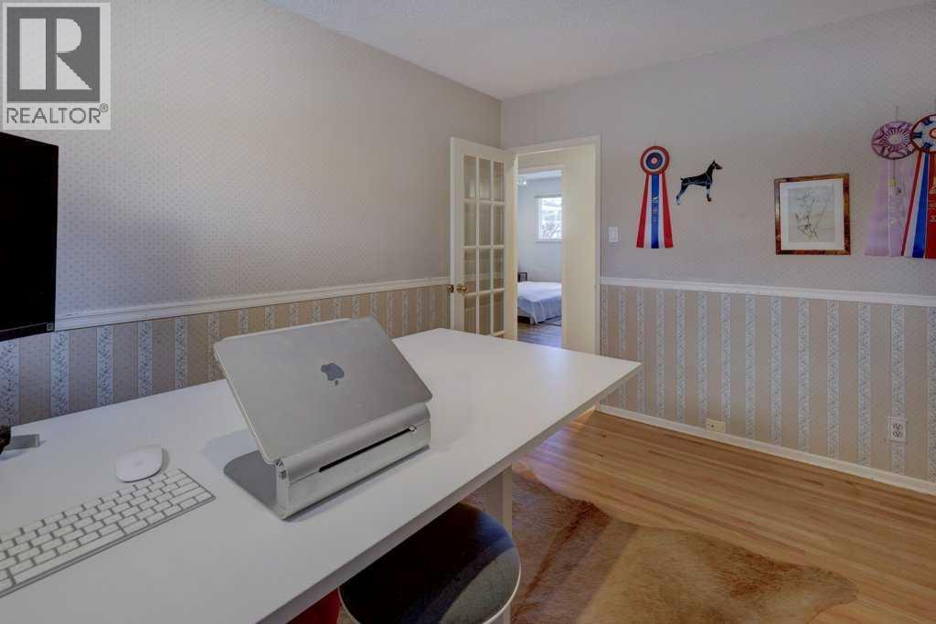 Single Family House Bungalow for Sale in  Varsity Drive NW Varsity Calgary 