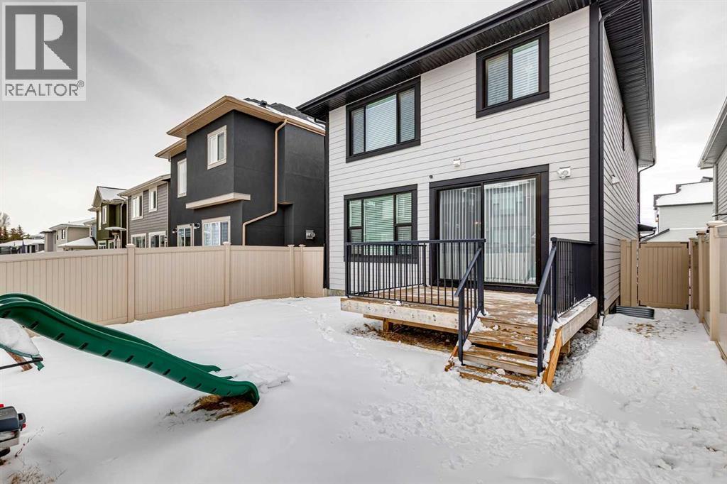 Single Family House for Sale in   Avenue SW West Springs Calgary 