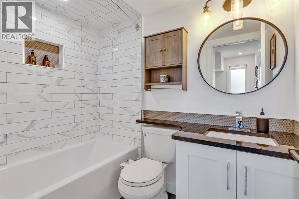 Single Family House for Sale in   Avenue SW Richmond Calgary 