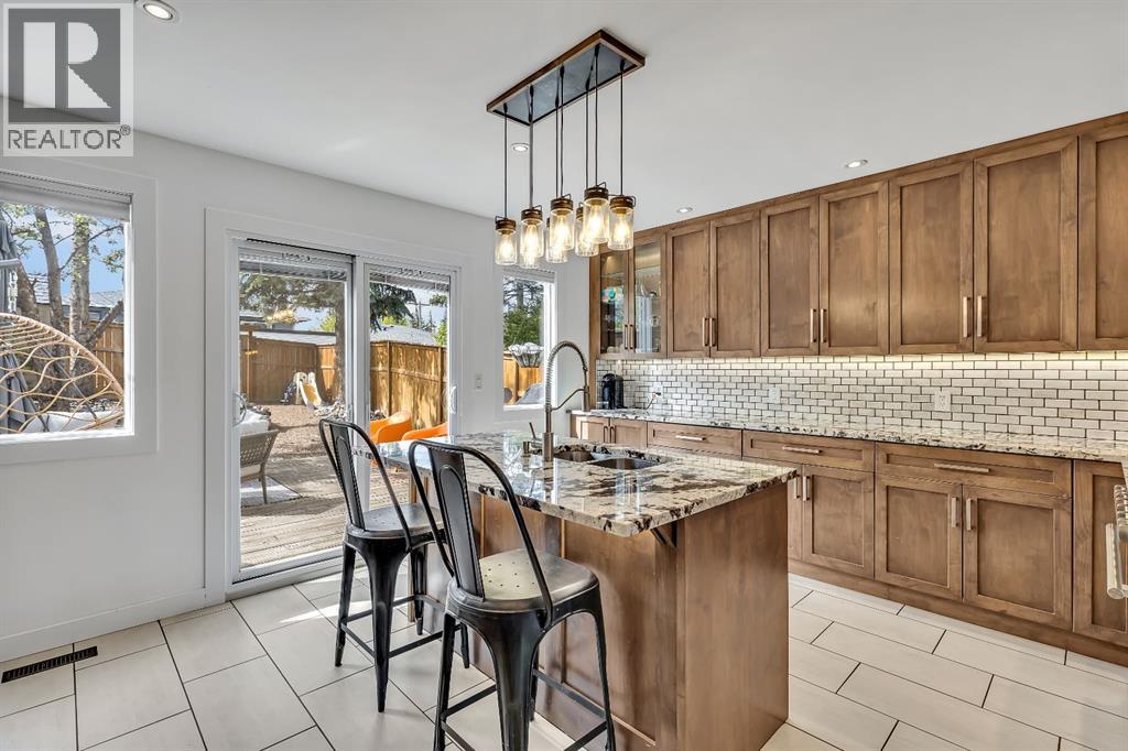 Single Family House for Sale in   Avenue SW Richmond Calgary 