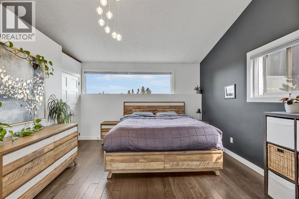 Single Family House for Sale in   Avenue SW Richmond Calgary 