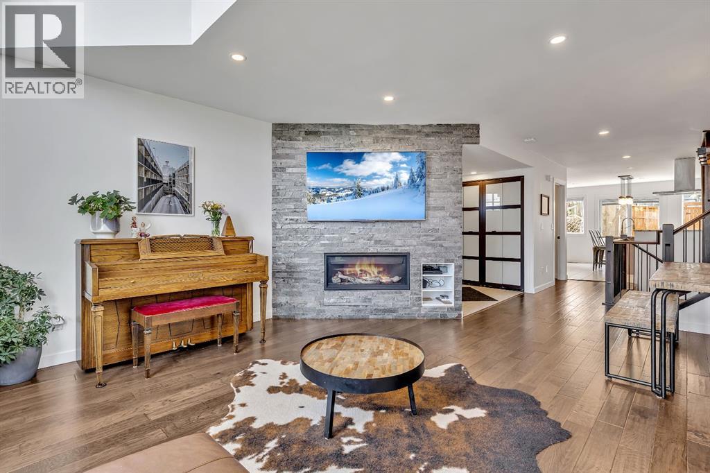 Single Family House for Sale in   Avenue SW Richmond Calgary 