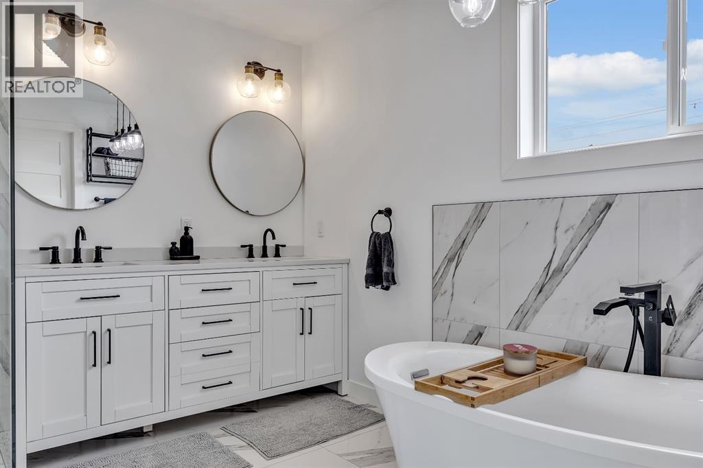 Single Family House for Sale in   Avenue SW Richmond Calgary 