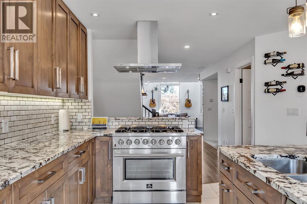 Single Family House for Sale in   Avenue SW Richmond Calgary 