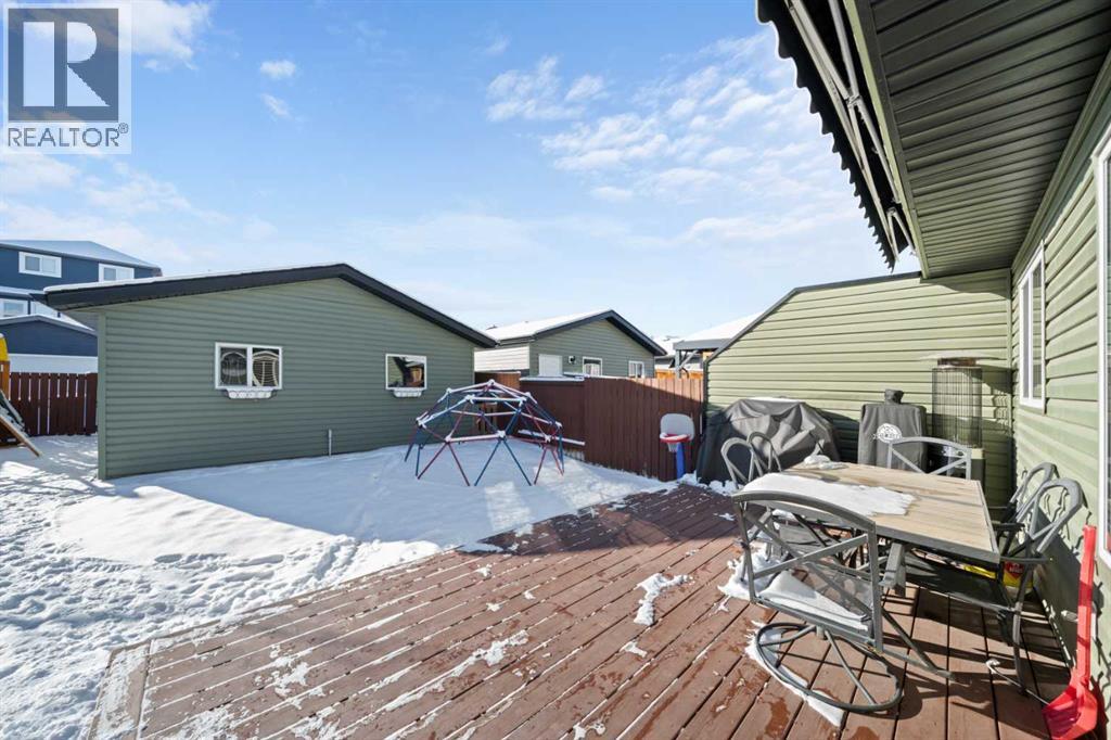 Single Family House for Sale in  Eversyde Heath SW Evergreen Calgary 