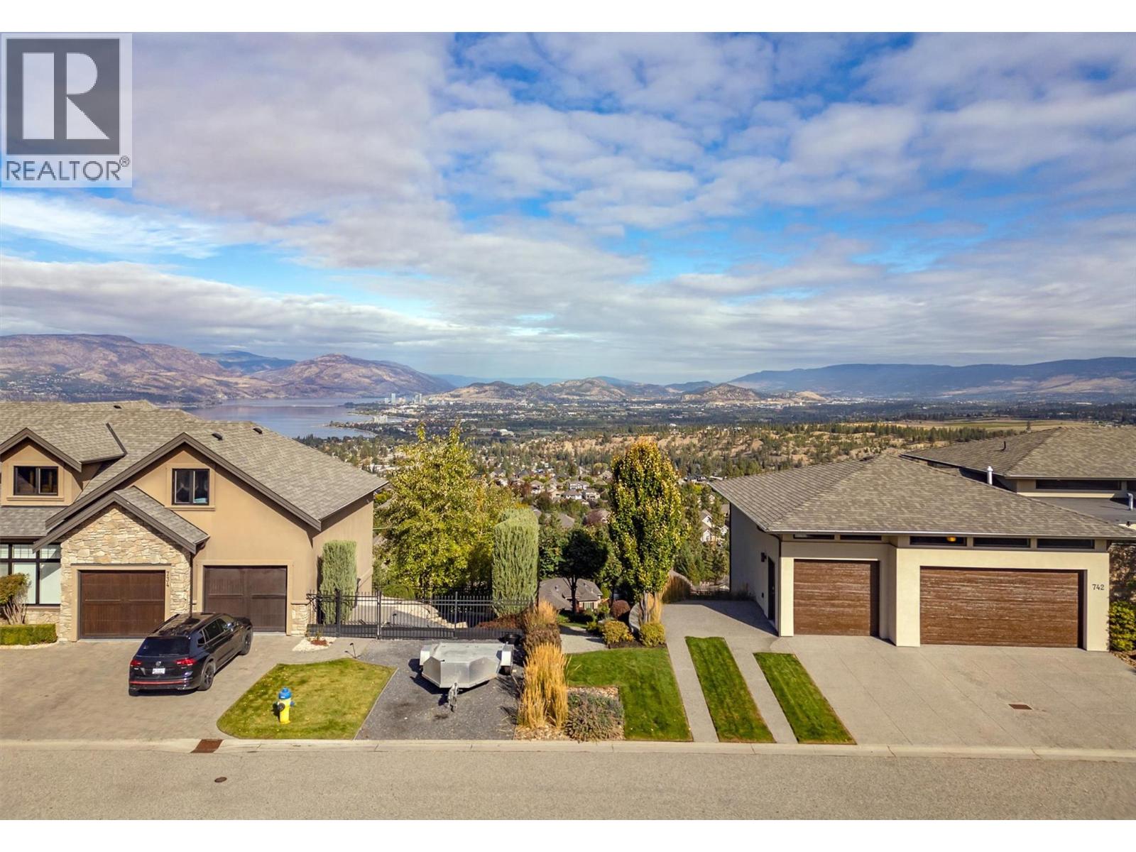 737 Kuipers Crescent, Kelowna