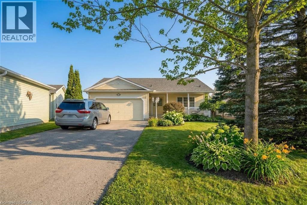 148 GLENARIFF Drive - 1