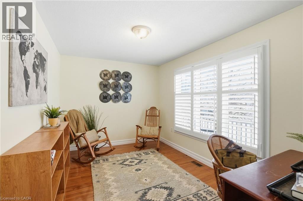 148 GLENARIFF Drive - 8