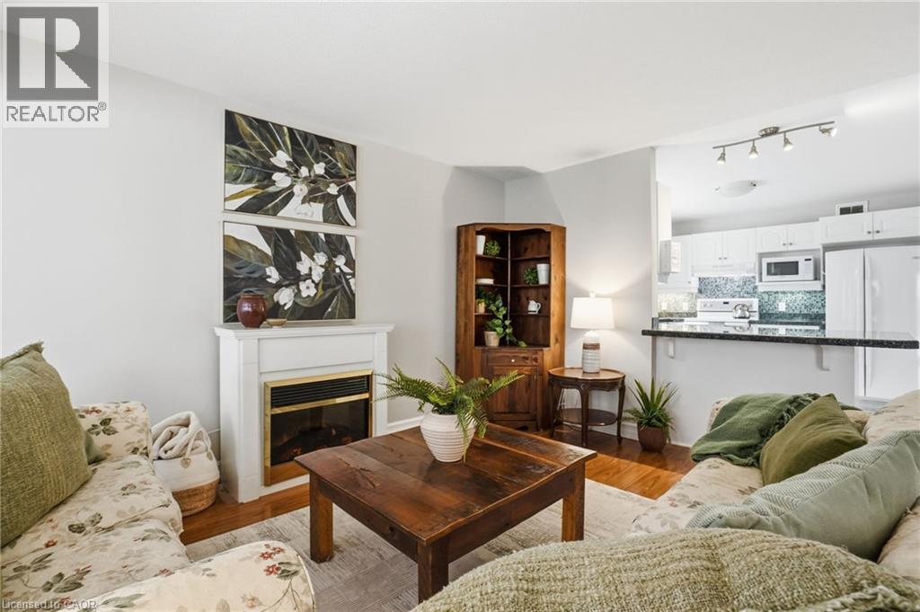 148 GLENARIFF Drive - 18