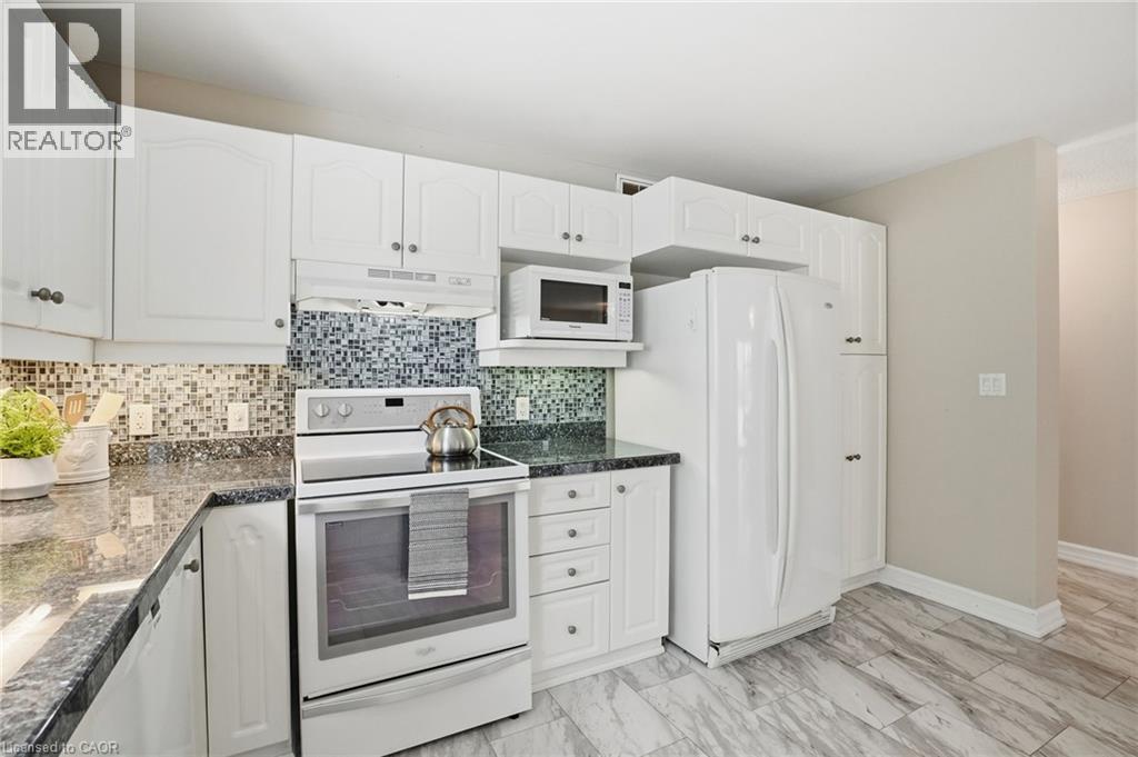 148 GLENARIFF Drive - 12
