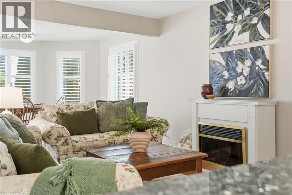 148 GLENARIFF Drive - 16