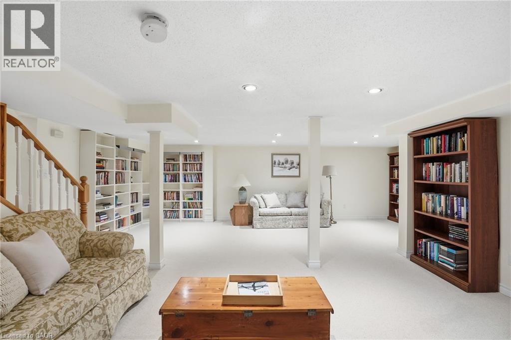 148 GLENARIFF Drive - 30