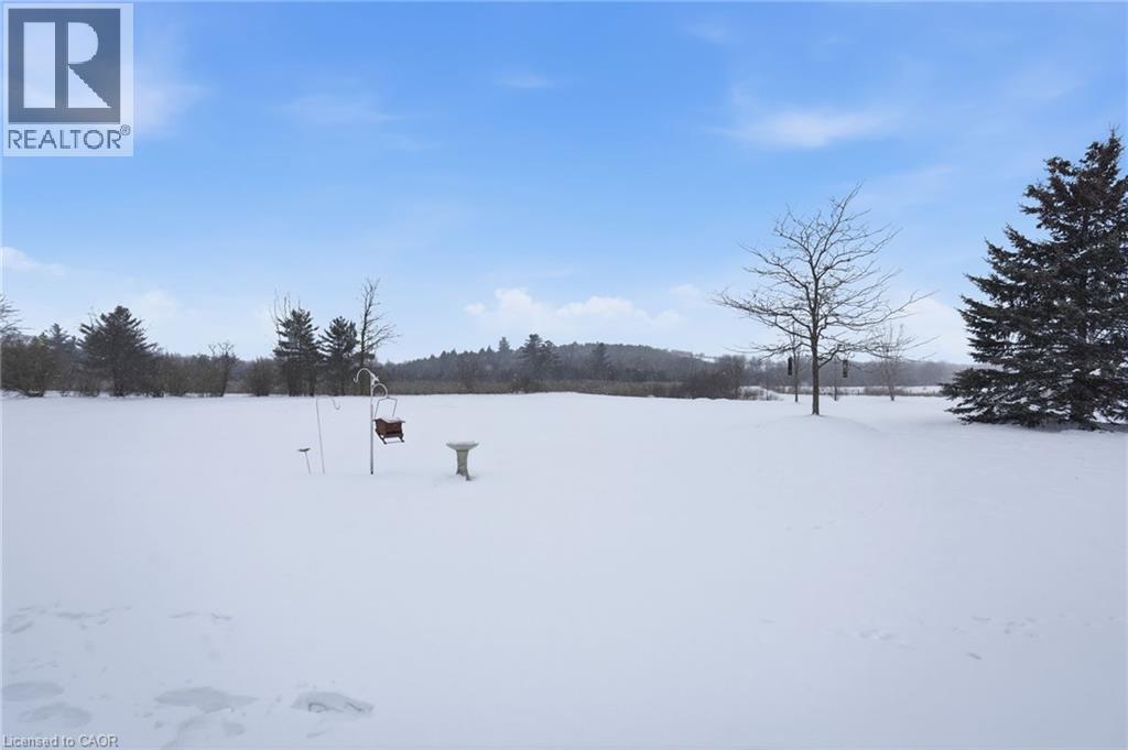 148 GLENARIFF Drive - 36