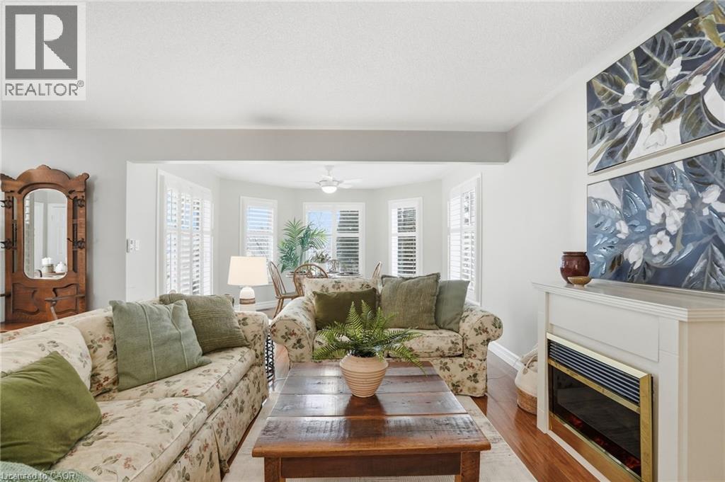 148 GLENARIFF Drive - 19