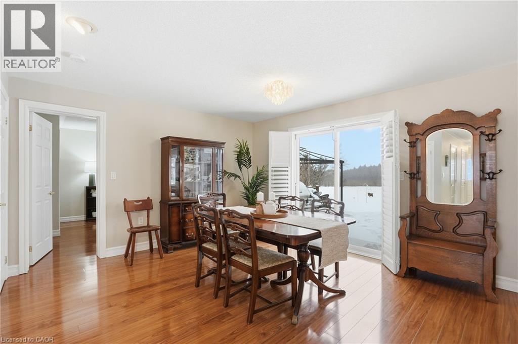 148 GLENARIFF Drive - 24