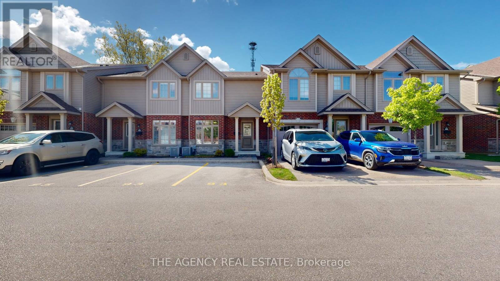 93 - 1061 EAGLETRACE DRIVE