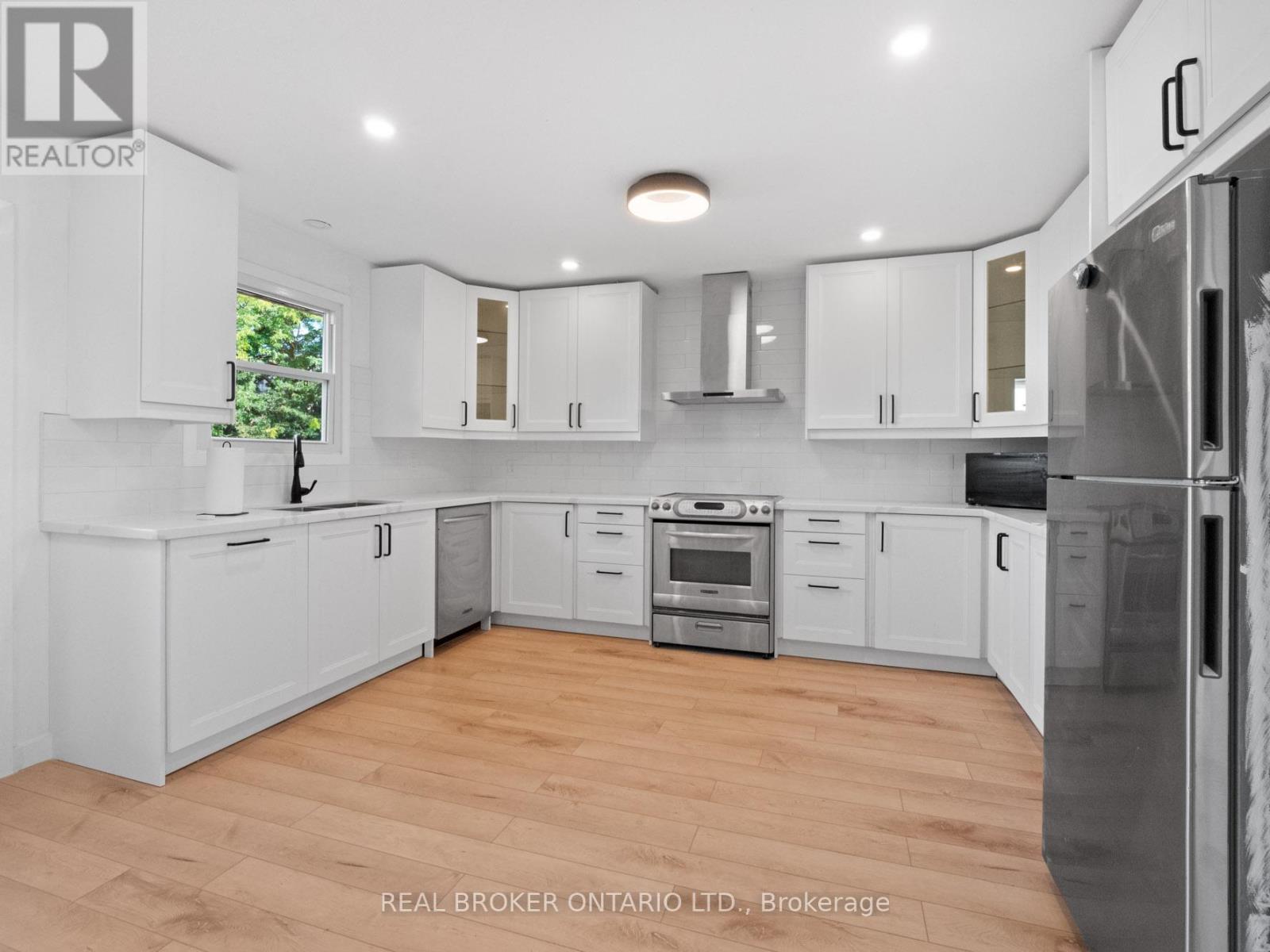 24 KEEFER ROAD - 16